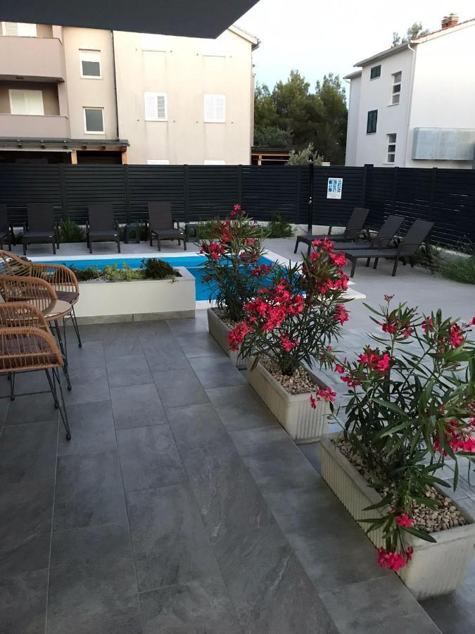 B1Villa Srima Exterior photo